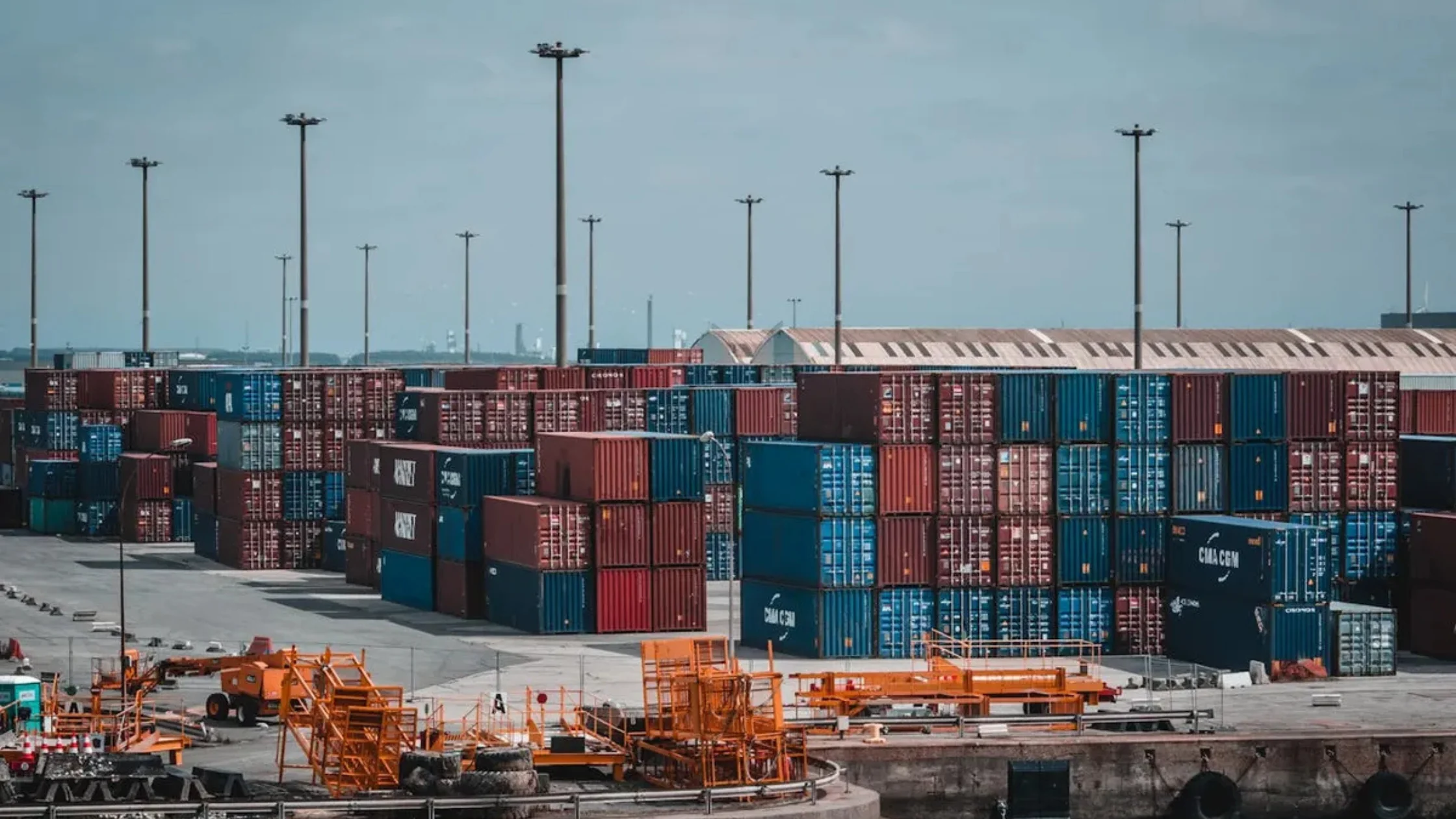 Containers no porto